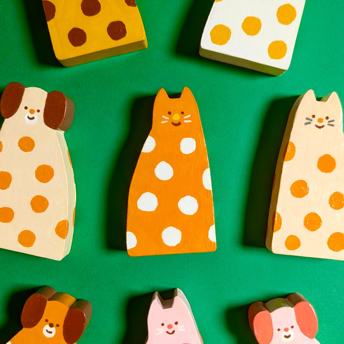Wooden Spotted Cat/Dog Sculpture
